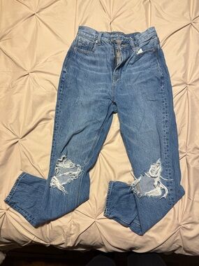 American Eagle Outfitters Medium Blue Distressed Boyfriend Jeans - Women's